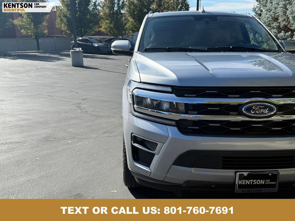used 2024 Ford Expedition car, priced at $50,350