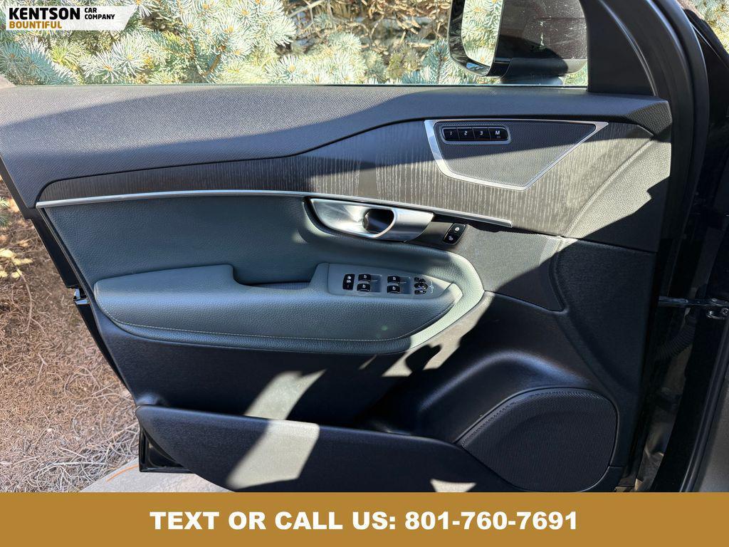 used 2020 Volvo XC90 car, priced at $22,550