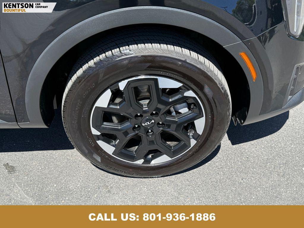used 2024 Kia Sorento car, priced at $29,750