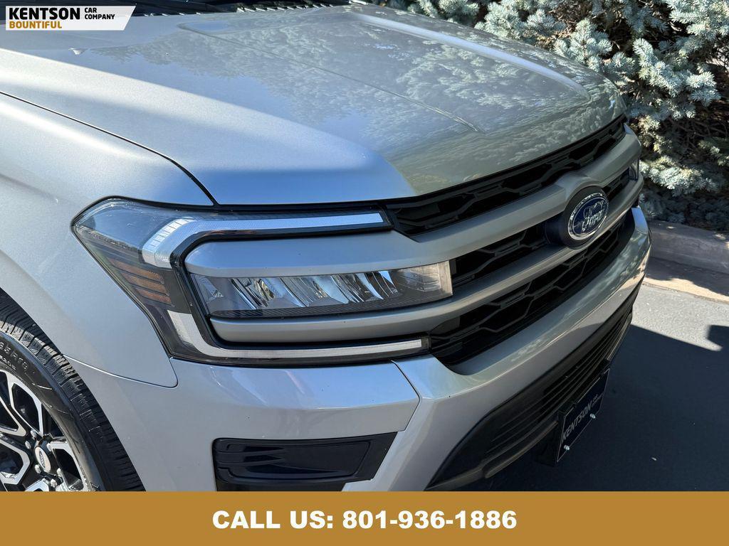 used 2024 Ford Expedition car, priced at $45,950
