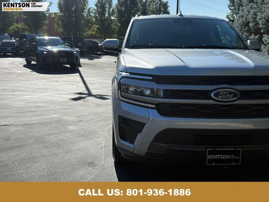 used 2024 Ford Expedition car, priced at $45,950
