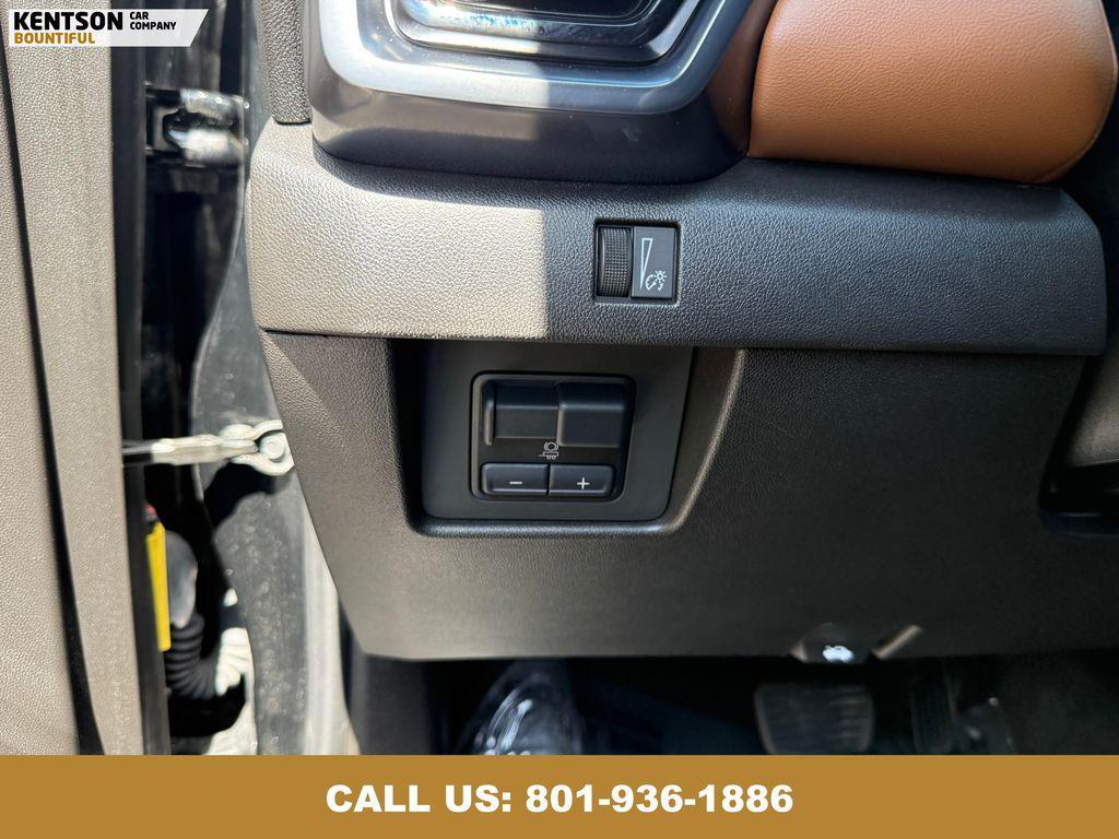 used 2024 GMC Canyon car, priced at $42,450