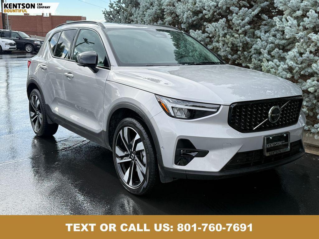 used 2025 Volvo XC40 car, priced at $31,950