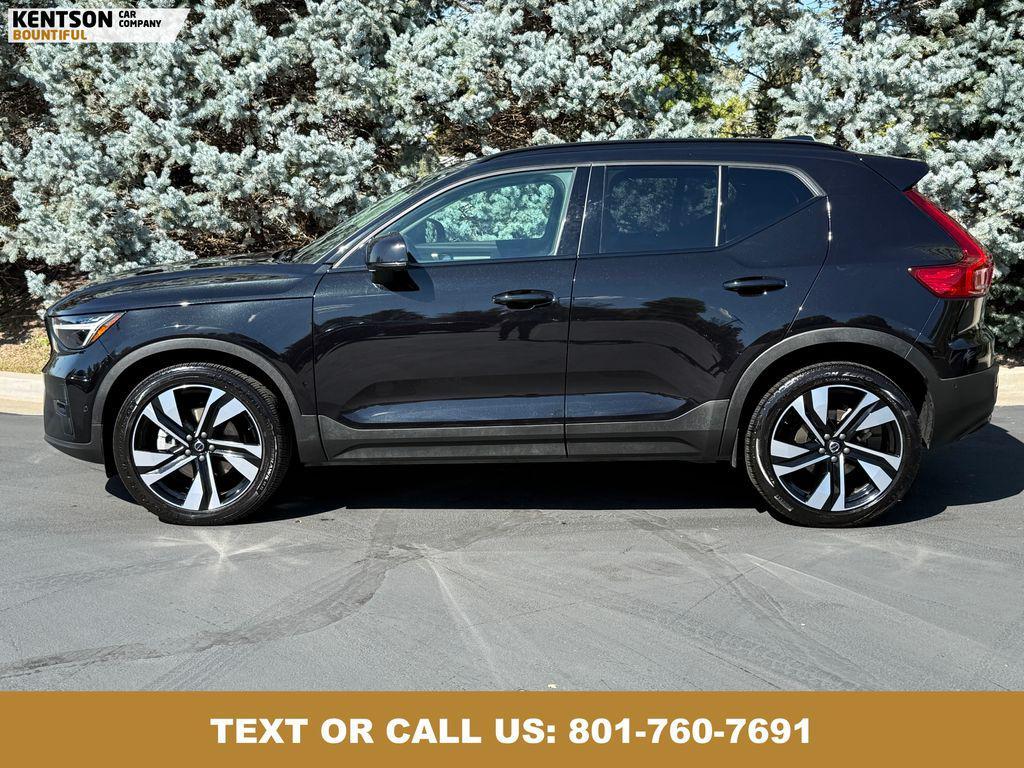 used 2025 Volvo XC40 car, priced at $29,550