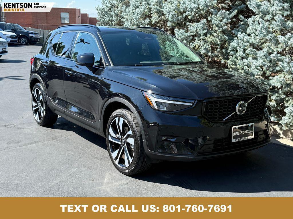 used 2025 Volvo XC40 car, priced at $29,550