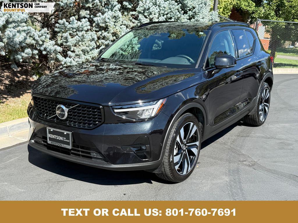 used 2025 Volvo XC40 car, priced at $29,550
