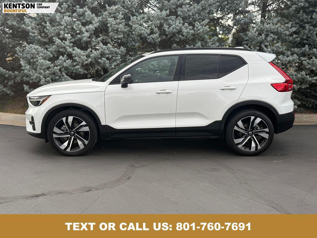 used 2023 Volvo XC40 car, priced at $31,450