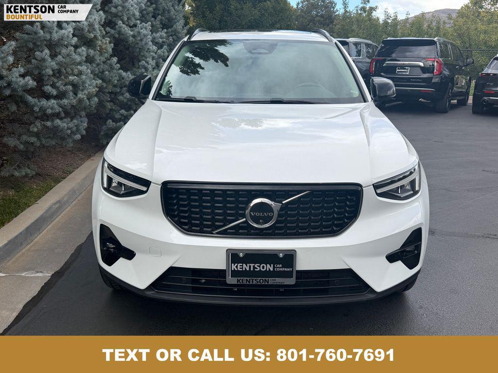 used 2023 Volvo XC40 car, priced at $31,450
