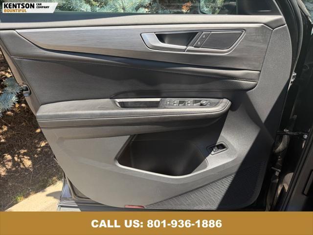 used 2024 Volkswagen Atlas Cross Sport car, priced at $30,950