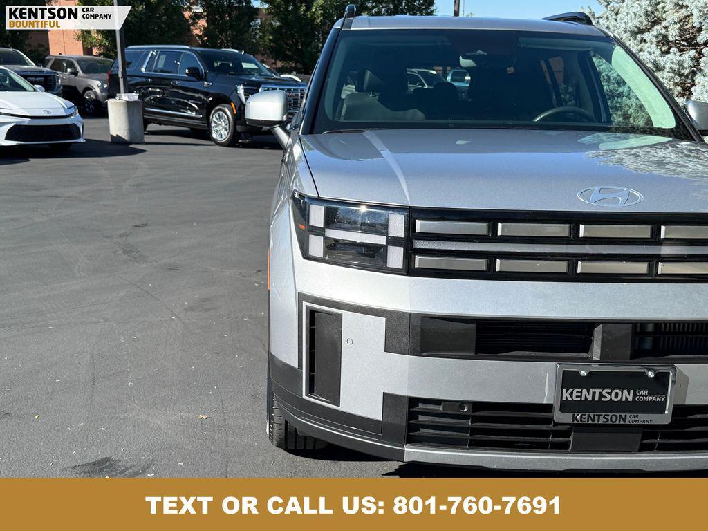 used 2025 Hyundai Santa Fe car, priced at $30,350