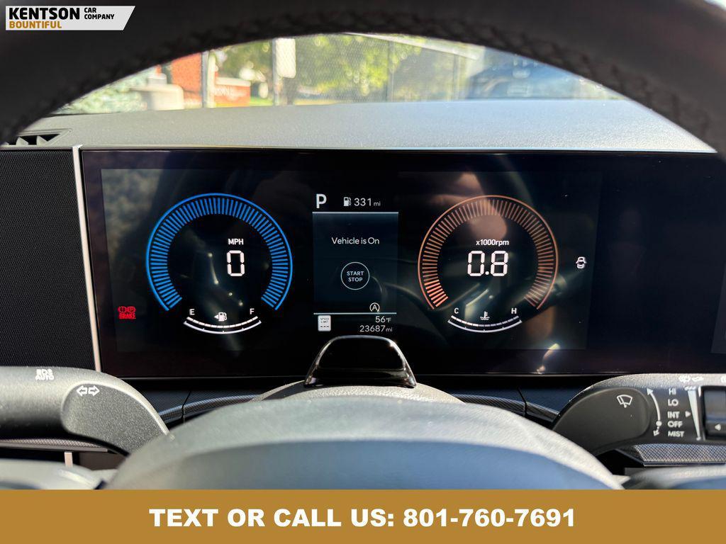 used 2025 Hyundai Santa Fe car, priced at $30,350