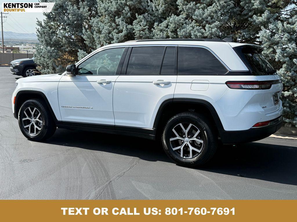 used 2024 Jeep Grand Cherokee car, priced at $29,350