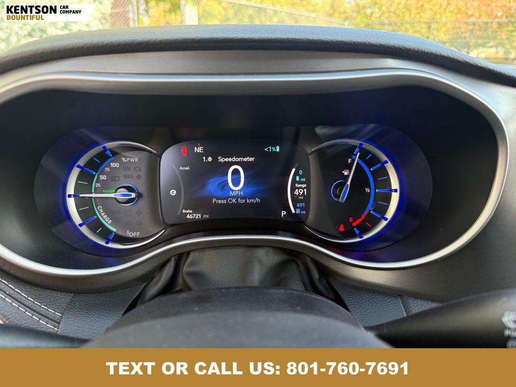 used 2024 Chrysler Pacifica Hybrid car, priced at $30,550