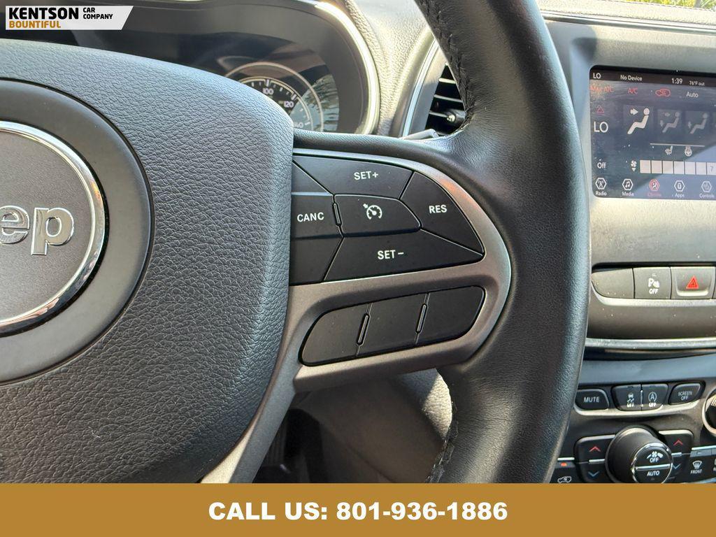 used 2019 Jeep Cherokee car, priced at $11,950