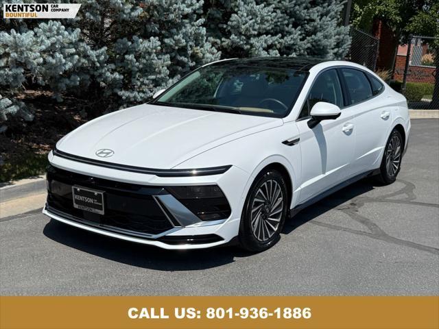 used 2024 Hyundai Sonata Hybrid car, priced at $31,250