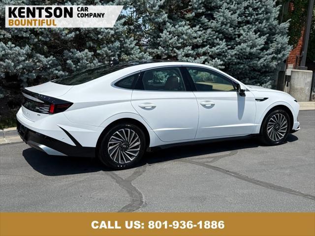 used 2024 Hyundai Sonata Hybrid car, priced at $31,250
