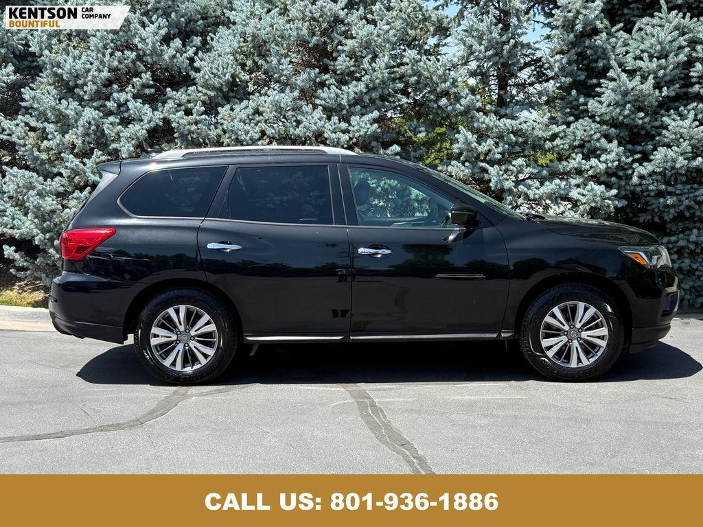used 2019 Nissan Pathfinder car, priced at $15,550