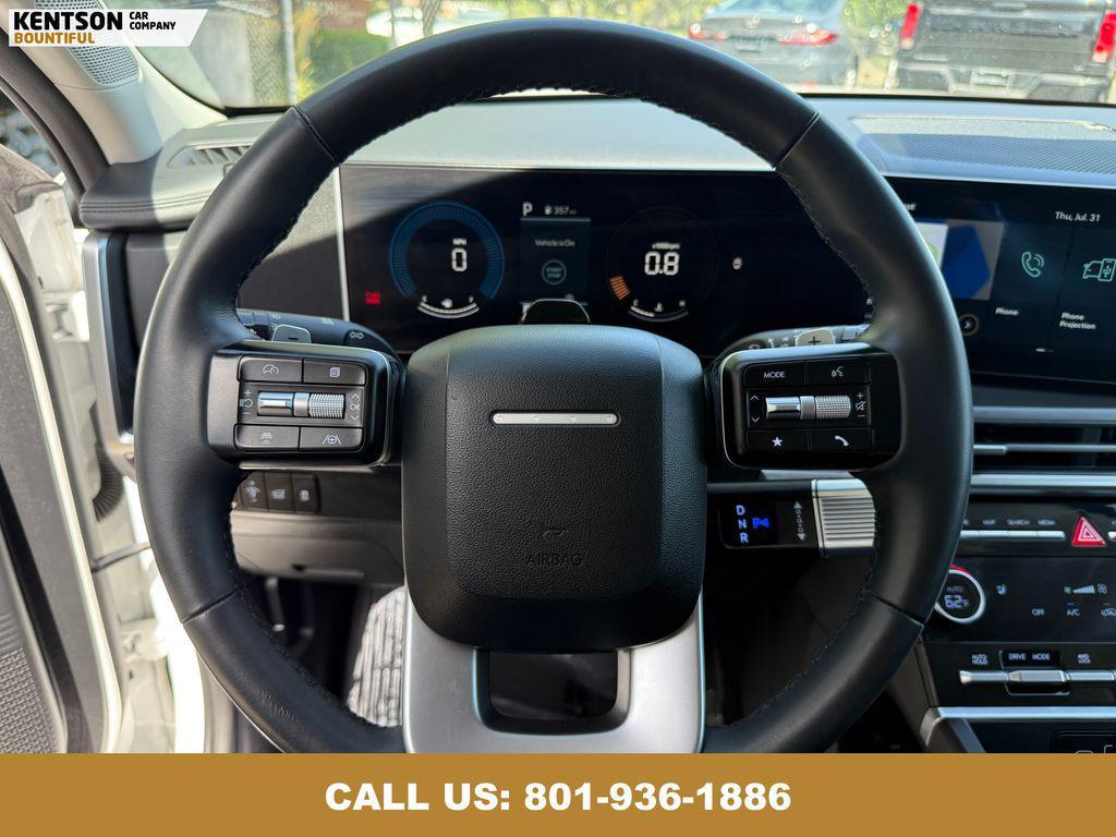 used 2025 Hyundai Santa Fe car, priced at $32,950