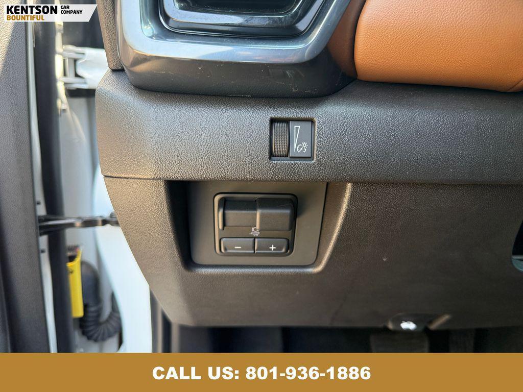 used 2023 GMC Canyon car, priced at $40,250