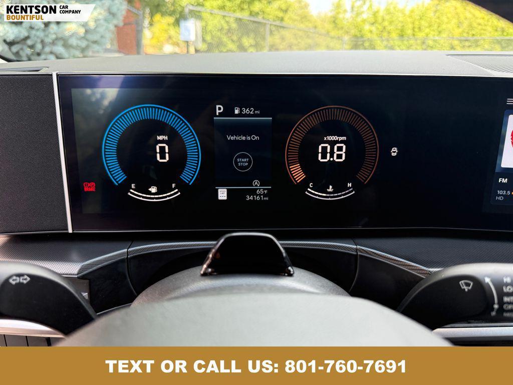 used 2024 Hyundai Santa Fe car, priced at $27,850