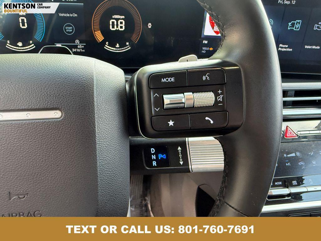 used 2024 Hyundai Santa Fe car, priced at $27,850