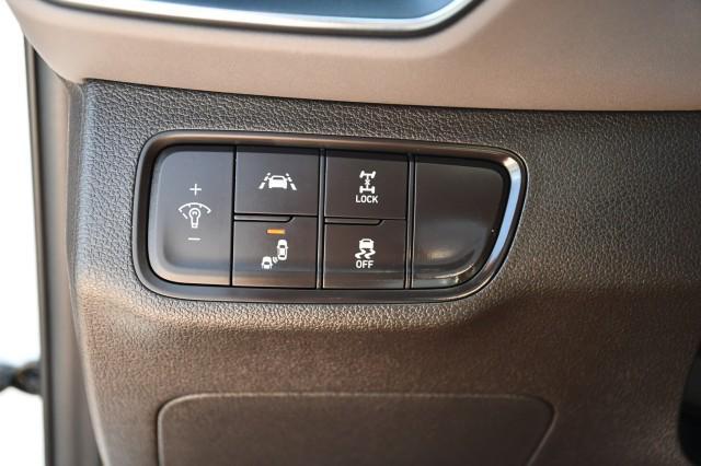 used 2020 Hyundai Santa Fe car, priced at $19,450