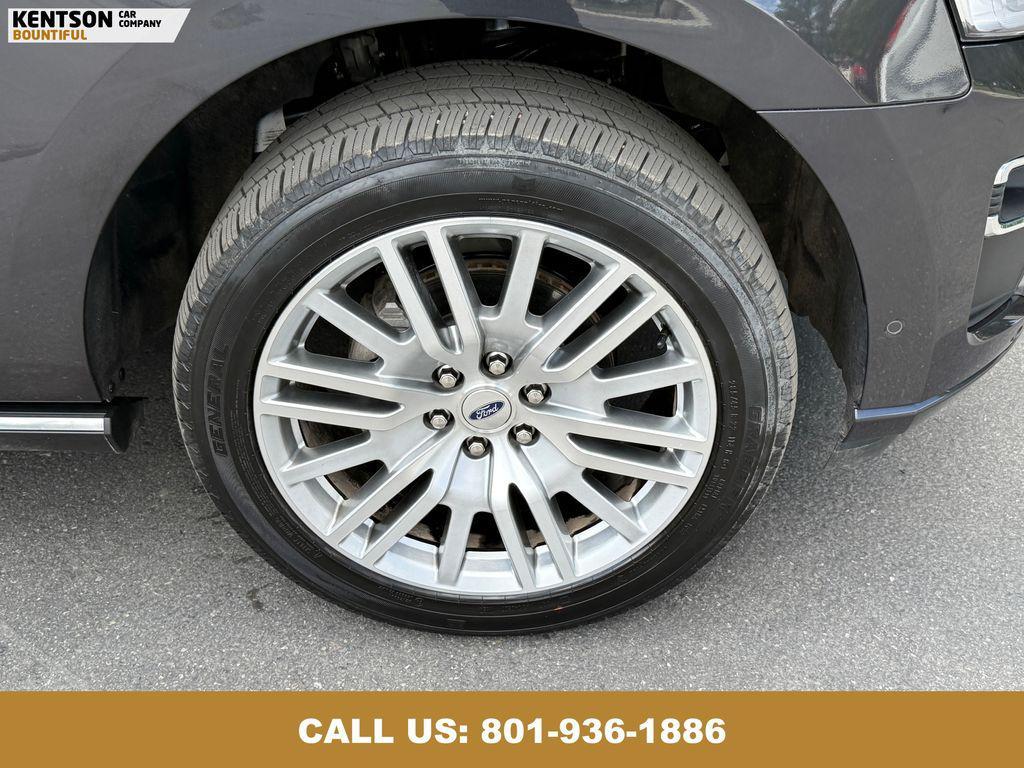 used 2024 Ford Expedition car, priced at $68,850