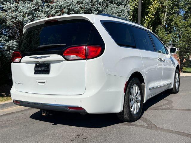 used 2019 Chrysler Pacifica car, priced at $14,550