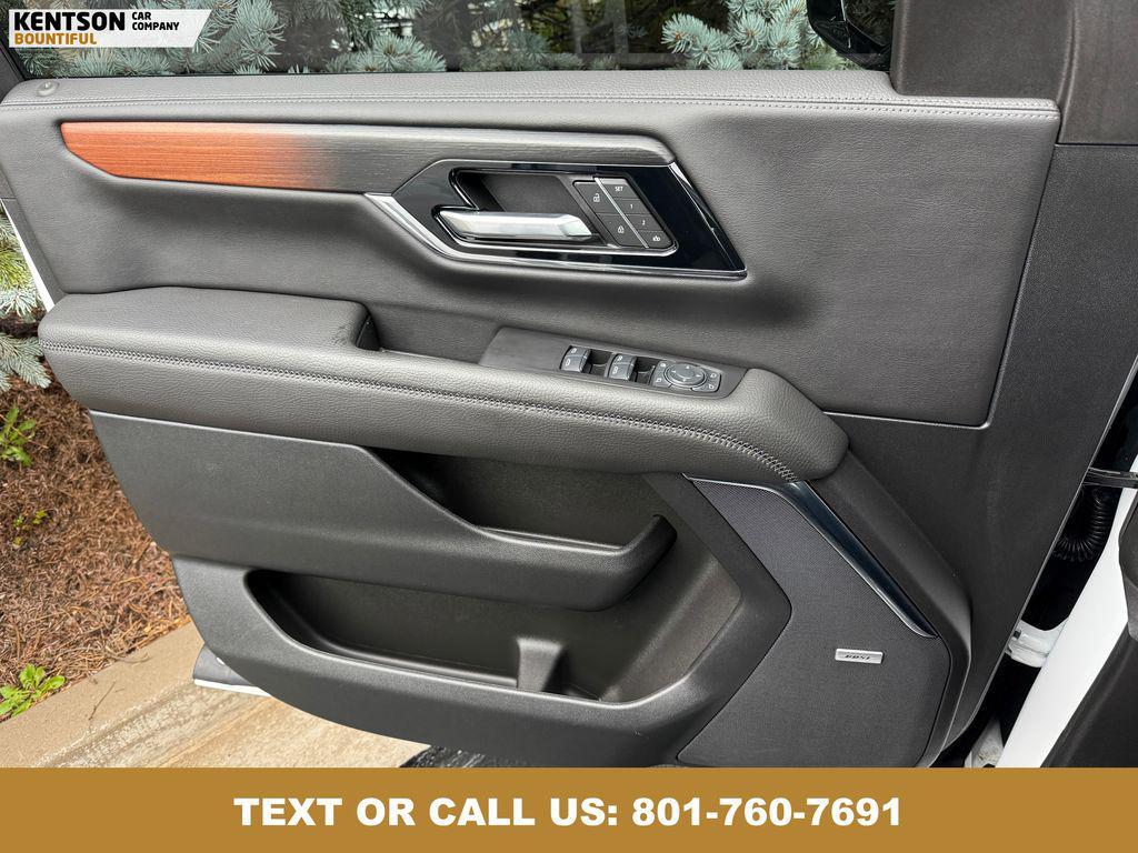 used 2025 GMC Yukon car, priced at $88,650