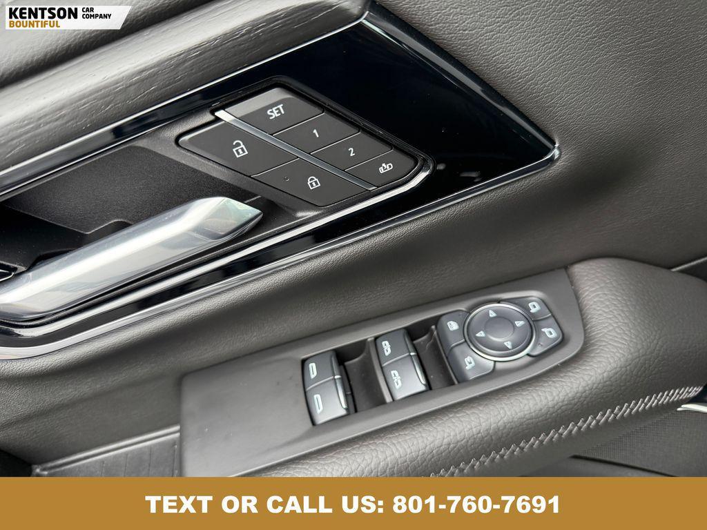 used 2025 GMC Yukon car, priced at $88,650