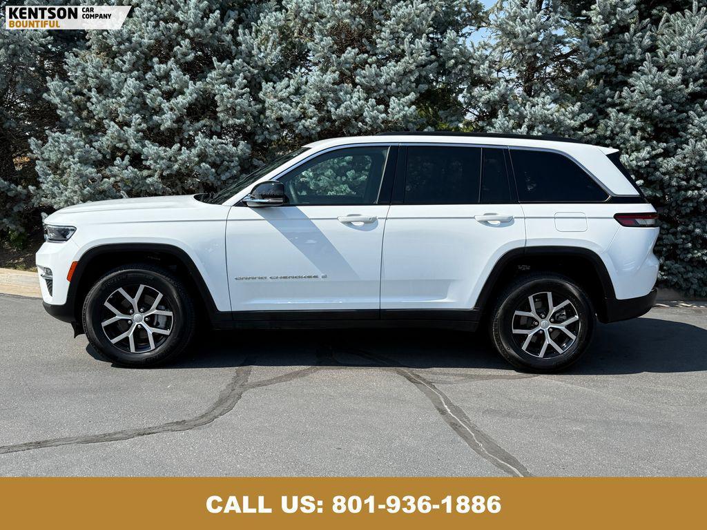 used 2024 Jeep Grand Cherokee car, priced at $36,950