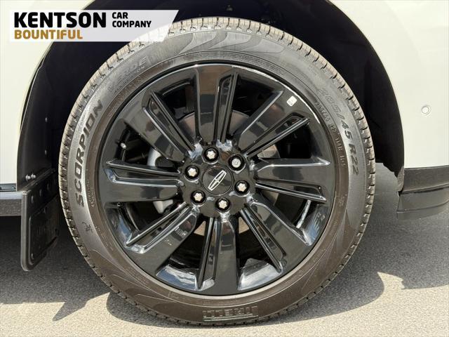 used 2024 Lincoln Navigator car, priced at $86,950