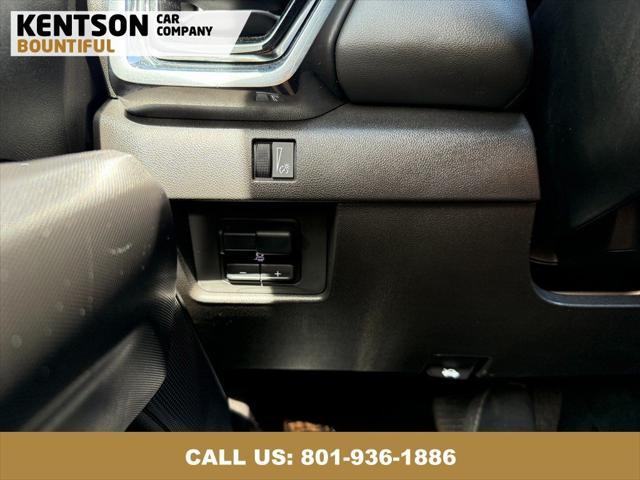 used 2024 GMC Canyon car, priced at $38,950