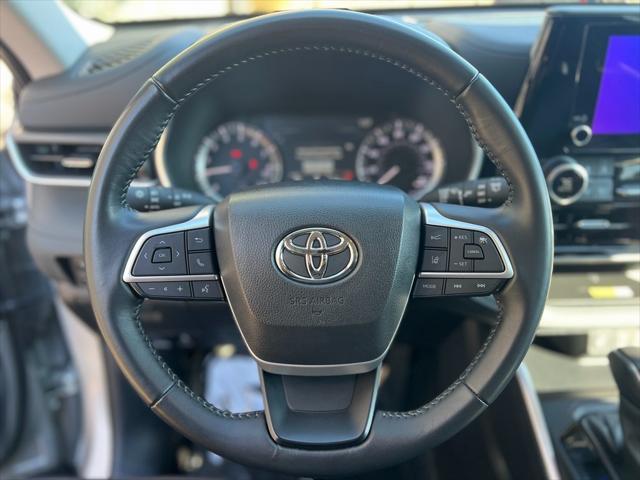 used 2024 Toyota Highlander car, priced at $41,550