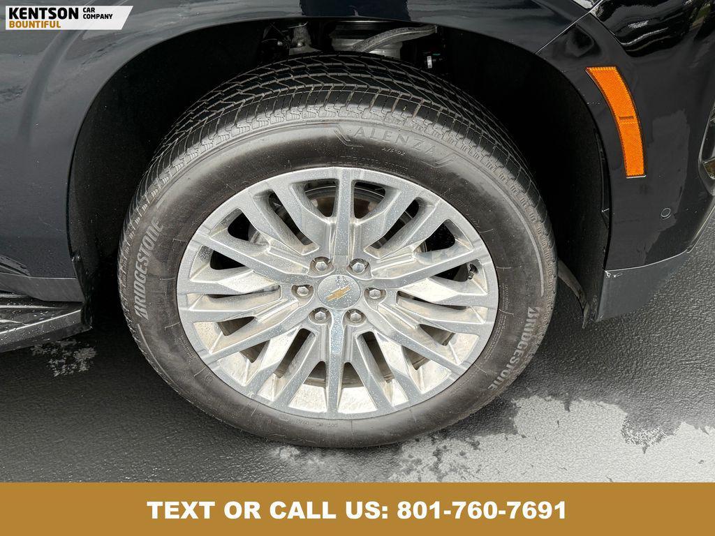 used 2025 Chevrolet Suburban car, priced at $76,550