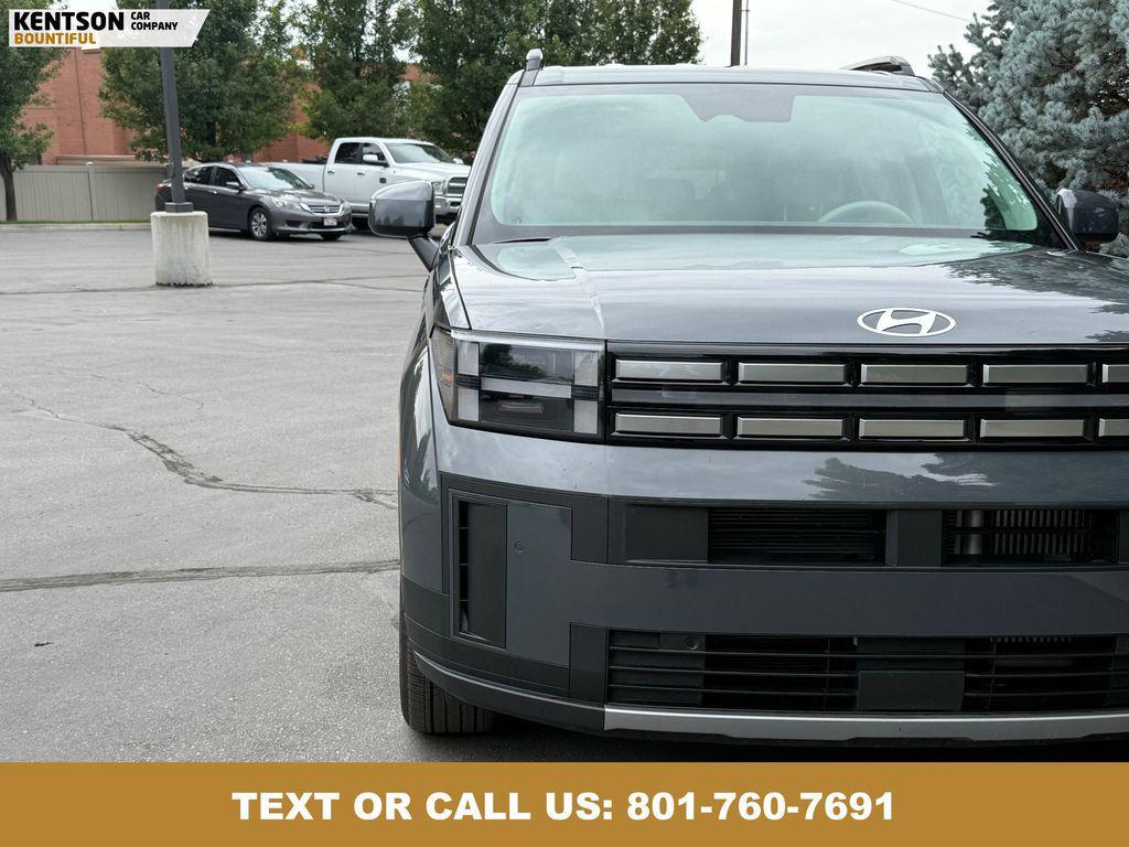 used 2025 Hyundai Santa Fe car, priced at $29,150