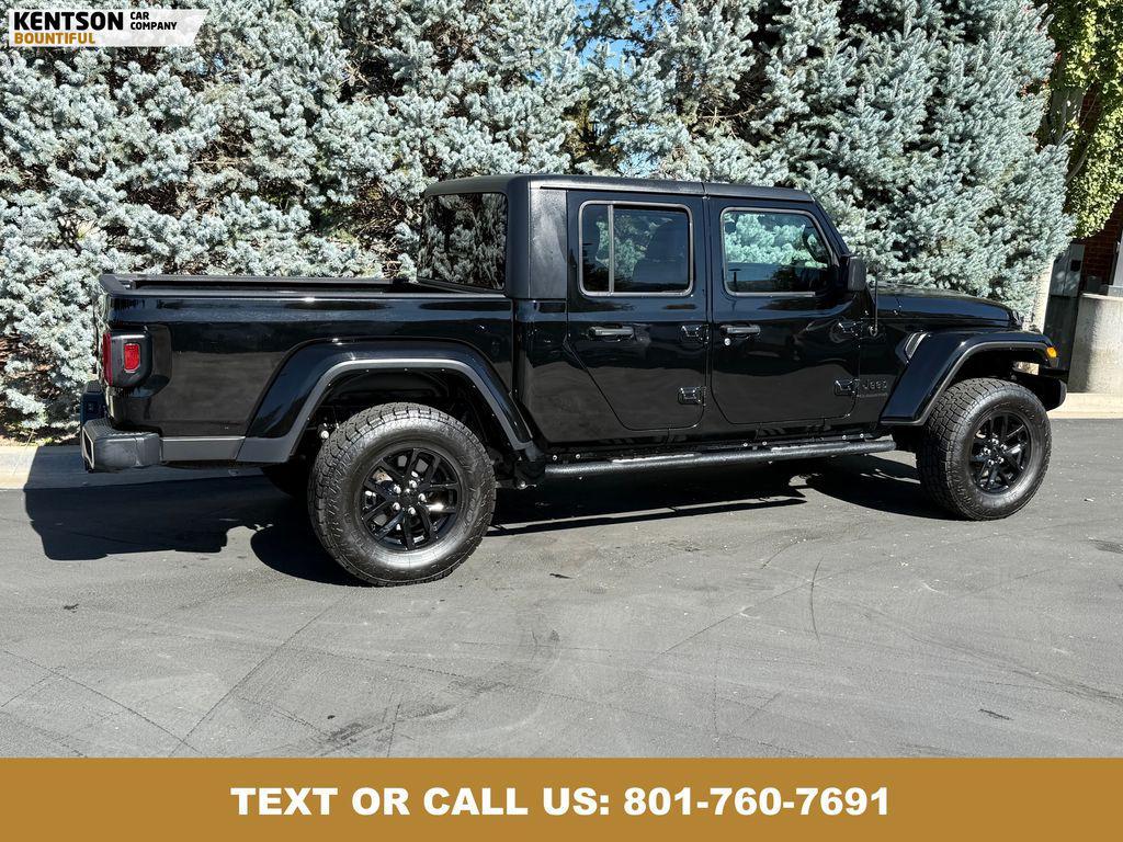 used 2022 Jeep Gladiator car, priced at $29,550