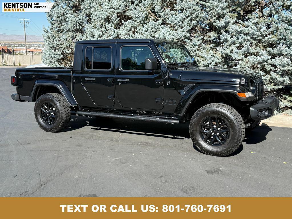 used 2022 Jeep Gladiator car, priced at $29,550