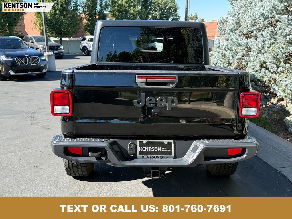 used 2022 Jeep Gladiator car, priced at $29,550