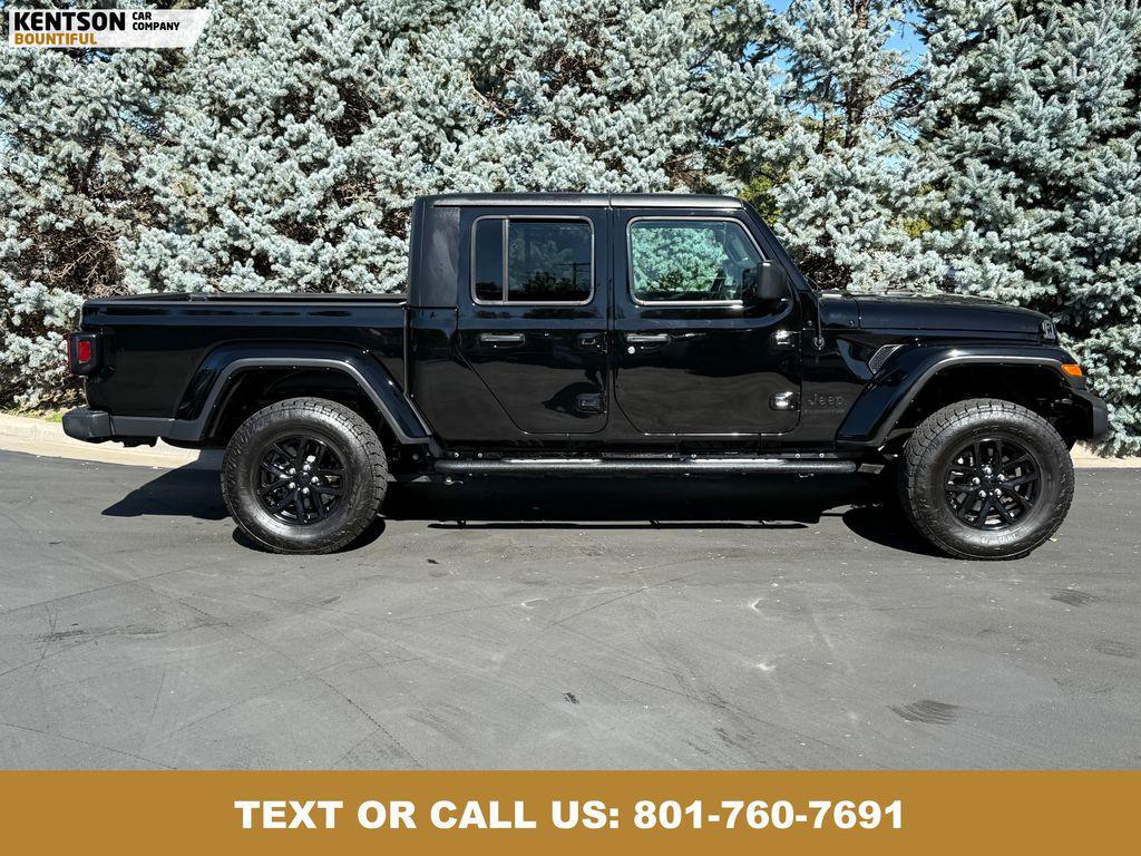 used 2022 Jeep Gladiator car, priced at $29,550