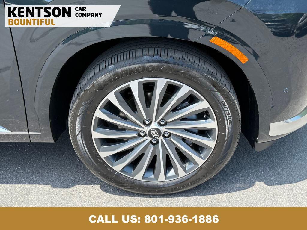 used 2025 Hyundai Palisade car, priced at $45,950