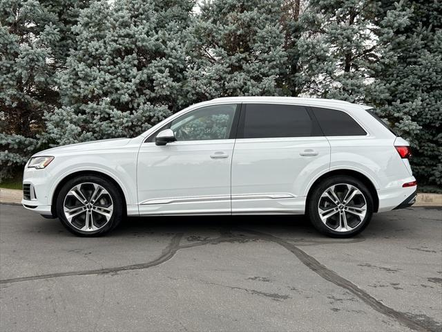 used 2020 Audi Q7 car, priced at $30,750