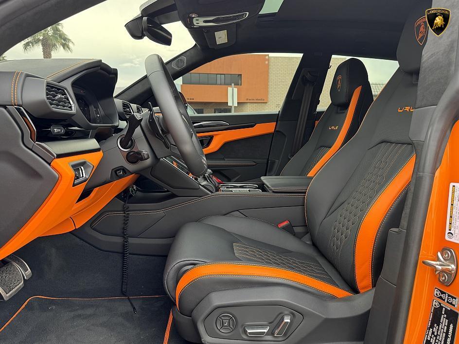 used 2024 Lamborghini Urus car, priced at $272,500