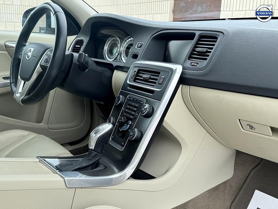 used 2013 Volvo S60 car, priced at $9,900