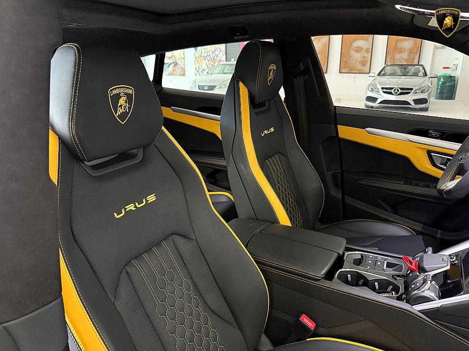 used 2024 Lamborghini Urus car, priced at $268,000