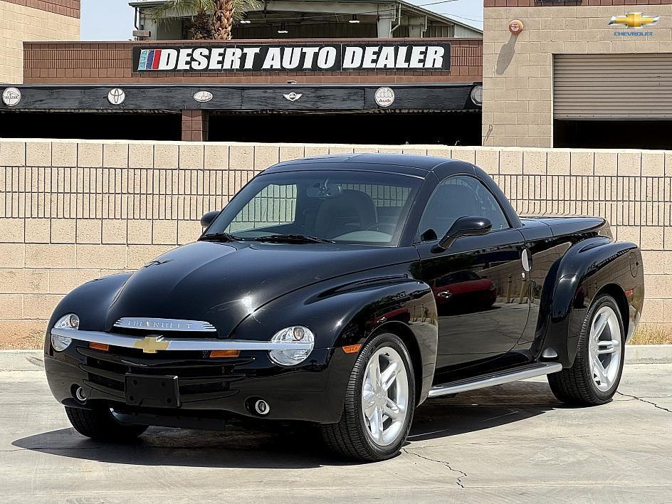used 2003 Chevrolet SSR car, priced at $28,999