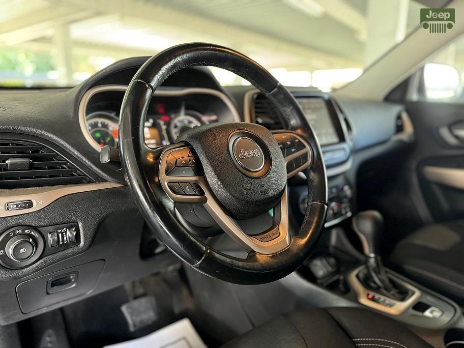 used 2017 Jeep Cherokee car, priced at $9,750