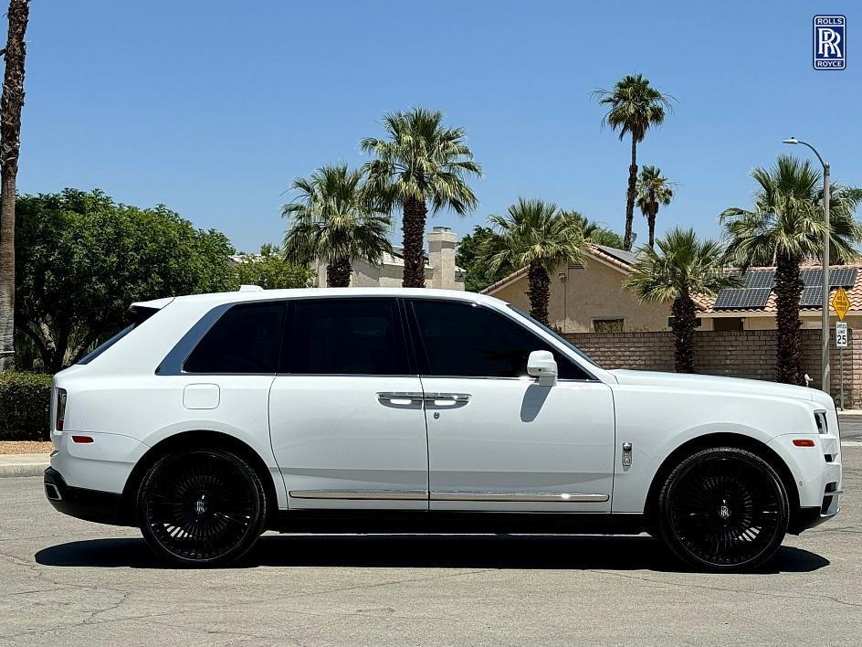 used 2021 Rolls-Royce Cullinan car, priced at $240,750