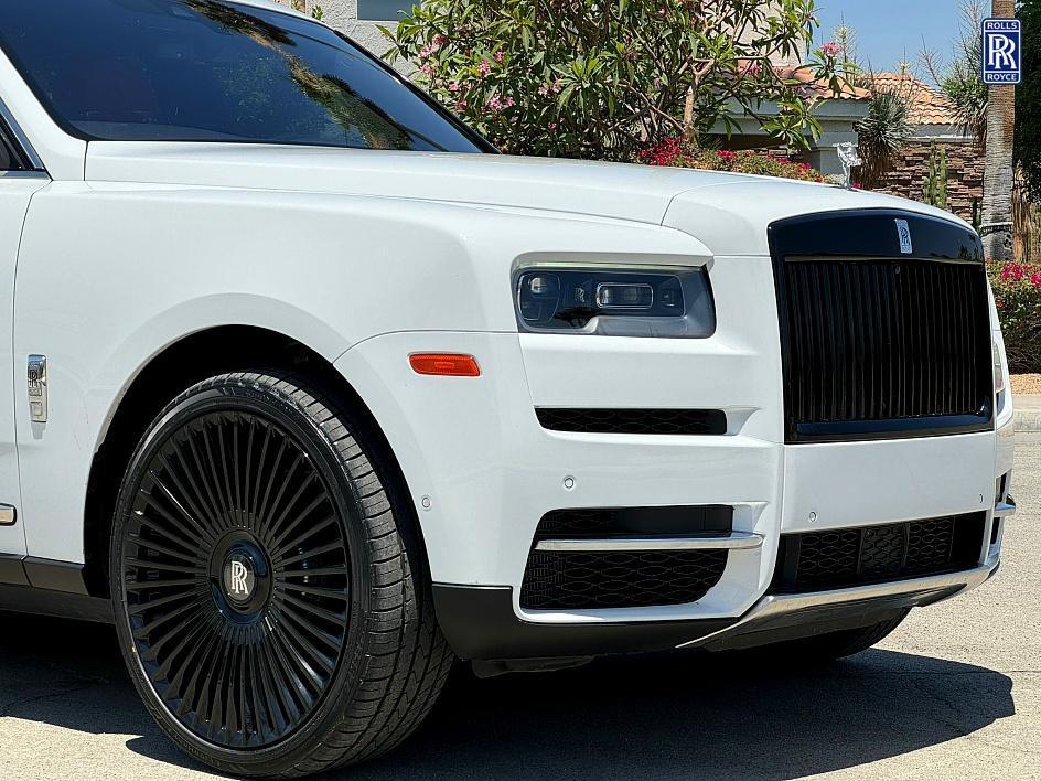 used 2021 Rolls-Royce Cullinan car, priced at $240,750