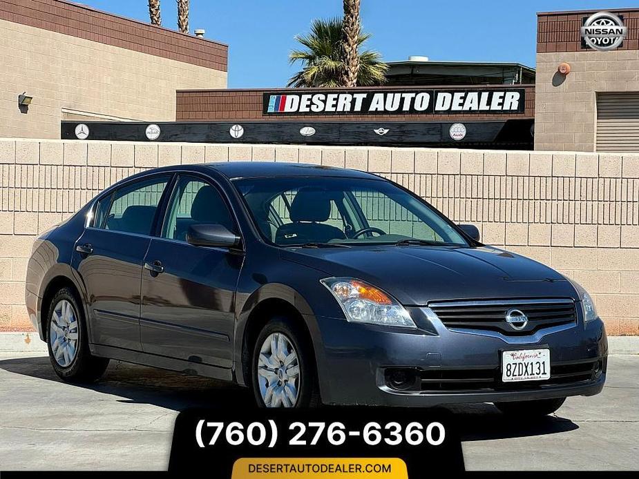 used 2009 Nissan Altima car, priced at $5,500